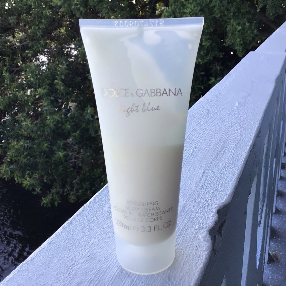 Dolce & Gabbana Light Blue Refreshing Body Cream - Made in Germany - Used - Picture 2 of 6